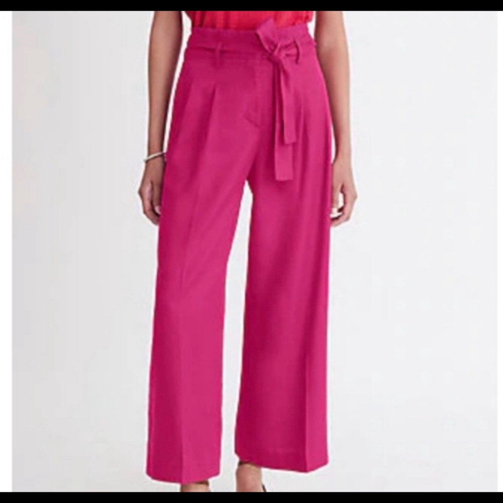 Ann Taylor
Women's Pink The Paperbag Culotte Pant